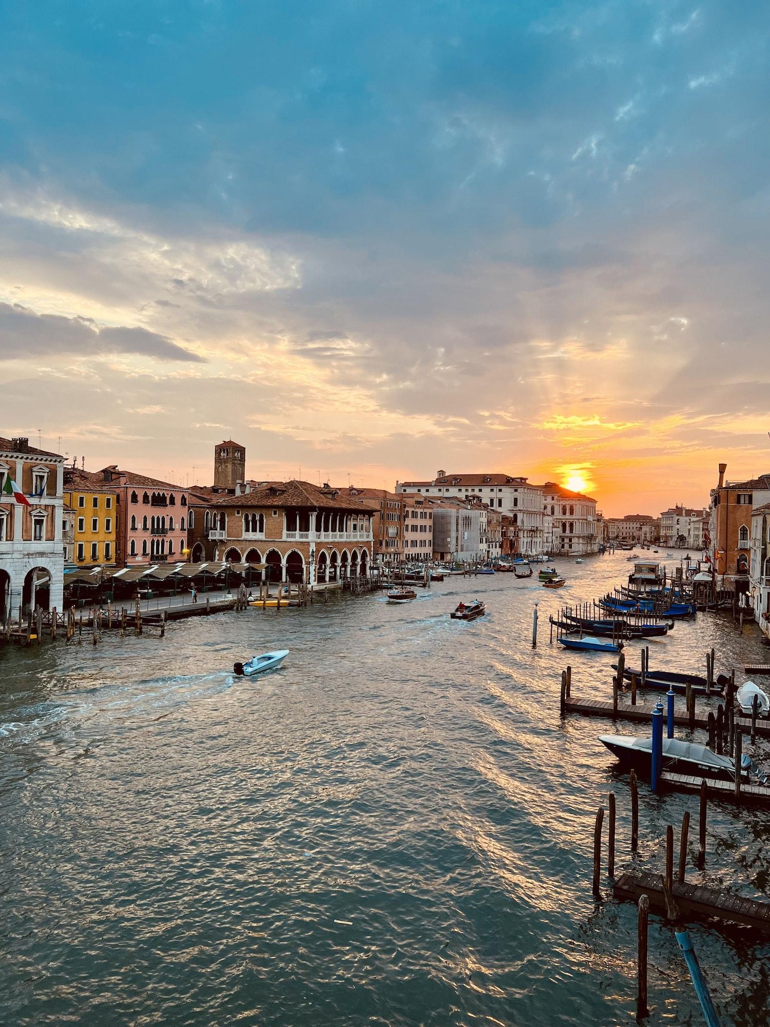 Locanda Leon Bianco On The Grand Canal Венеция Экстерьер фото